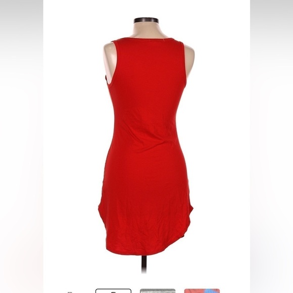 Heart & Hips Sharkbite dress - Picture 3 of 3